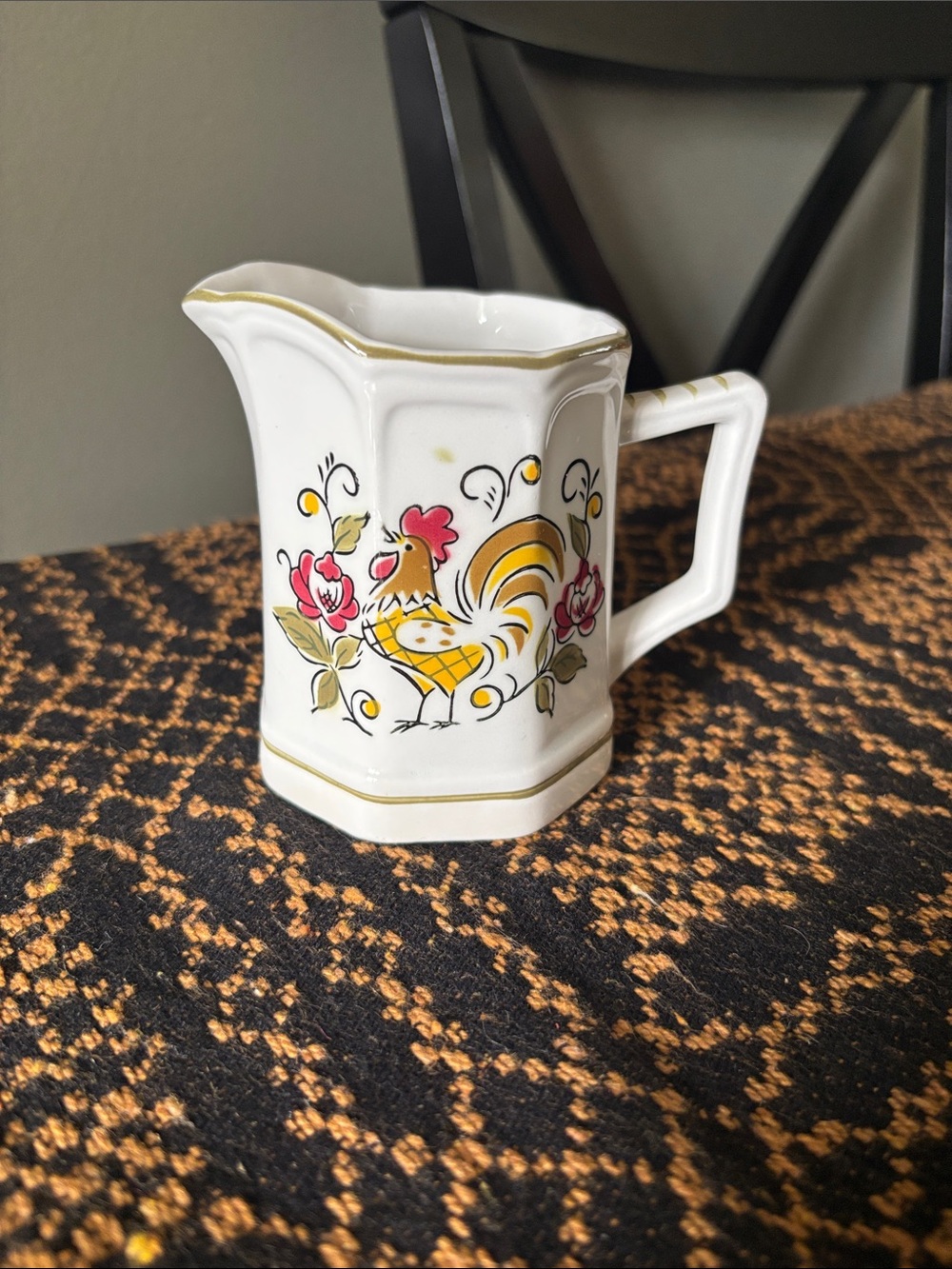 VTG • handpainted Mikasa—Rooster creamer container/ vase